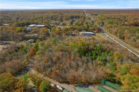 14 Colton Road East Lyme CT 06333