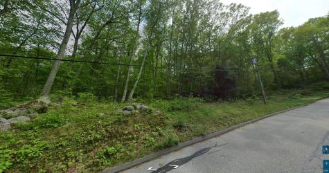 1513 Route 12 Ledyard CT 06335