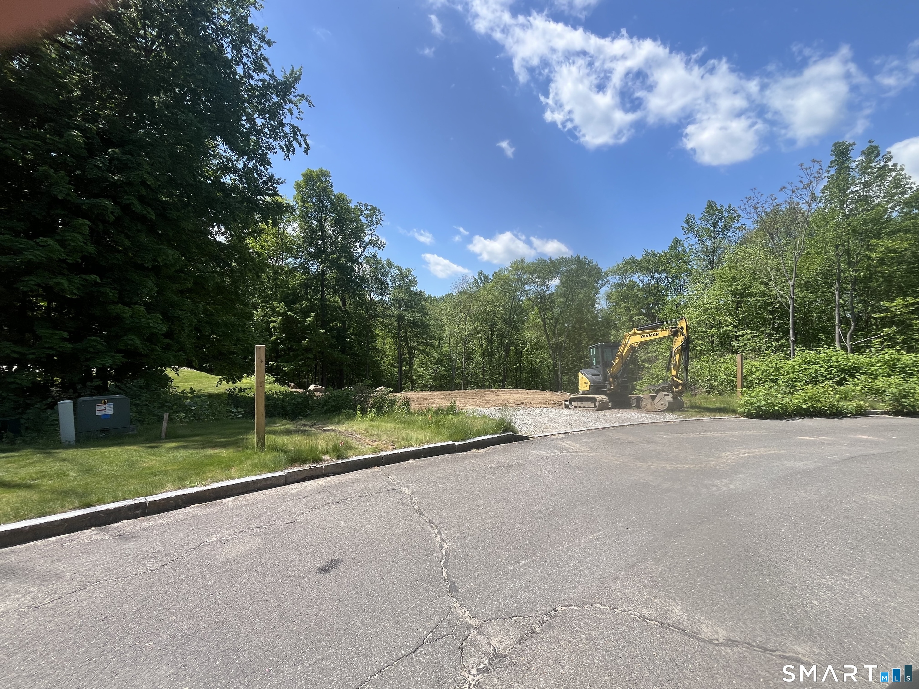 75 Gleneagle Road Middlebury CT 06762