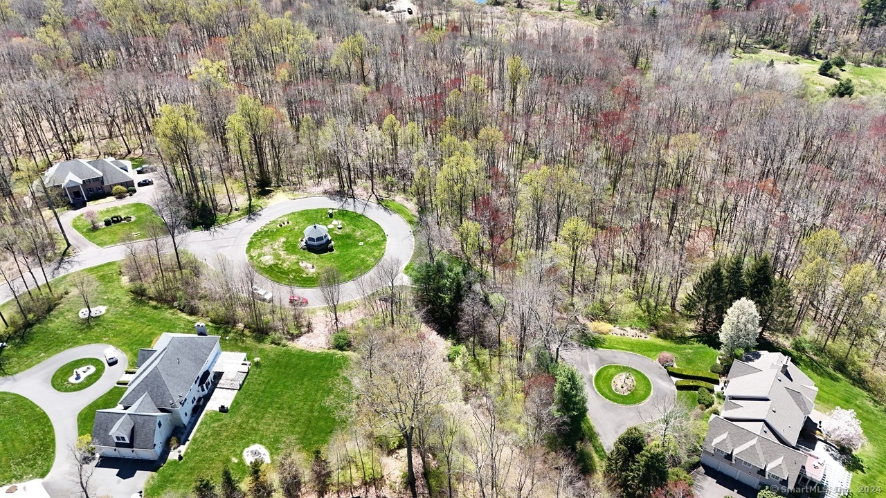 75 Gleneagle Road Middlebury CT 06762