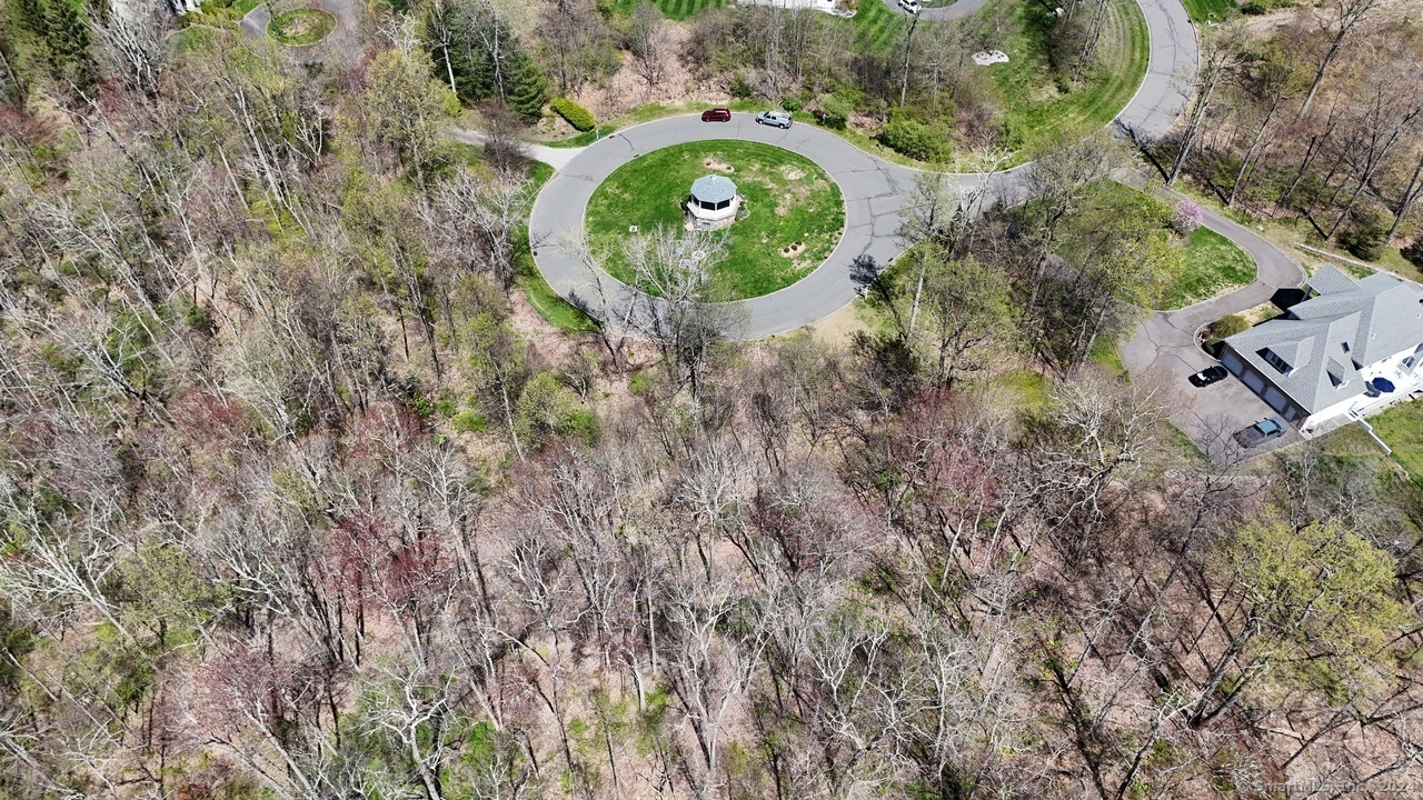 75 Gleneagle Road Middlebury CT 06762