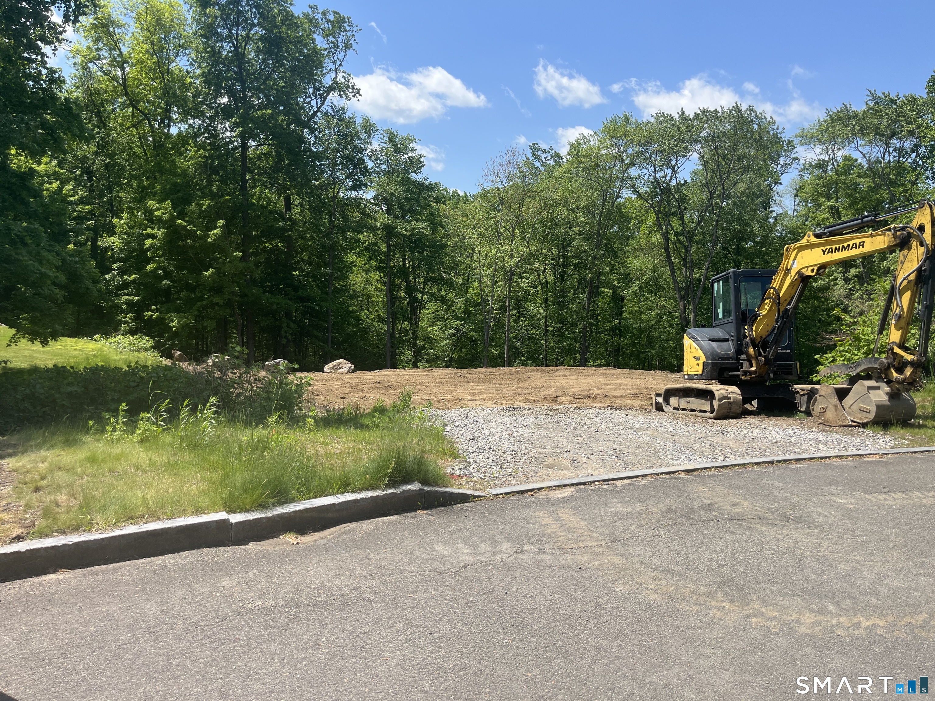 75 Gleneagle Road Middlebury CT 06762
