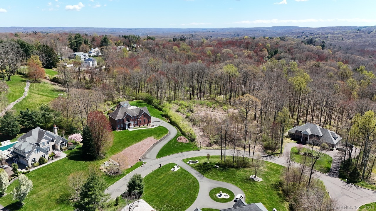 75 Gleneagle Road Middlebury CT 06762