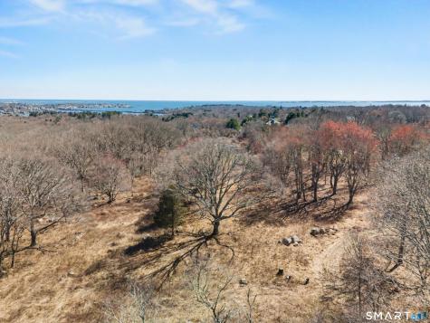 16 Bittersweet Way Stonington CT 06378