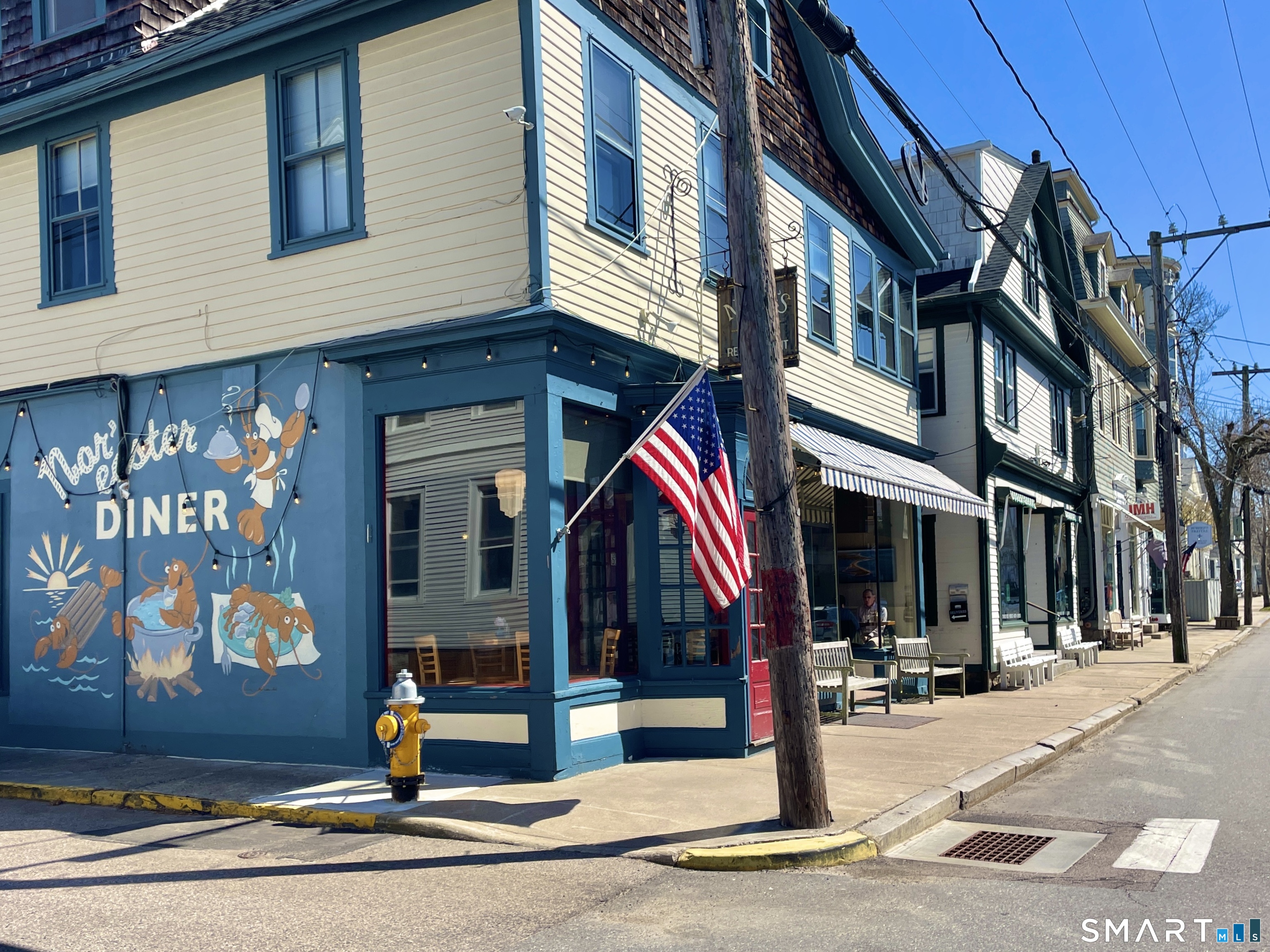16 Bittersweet Way Stonington CT 06378