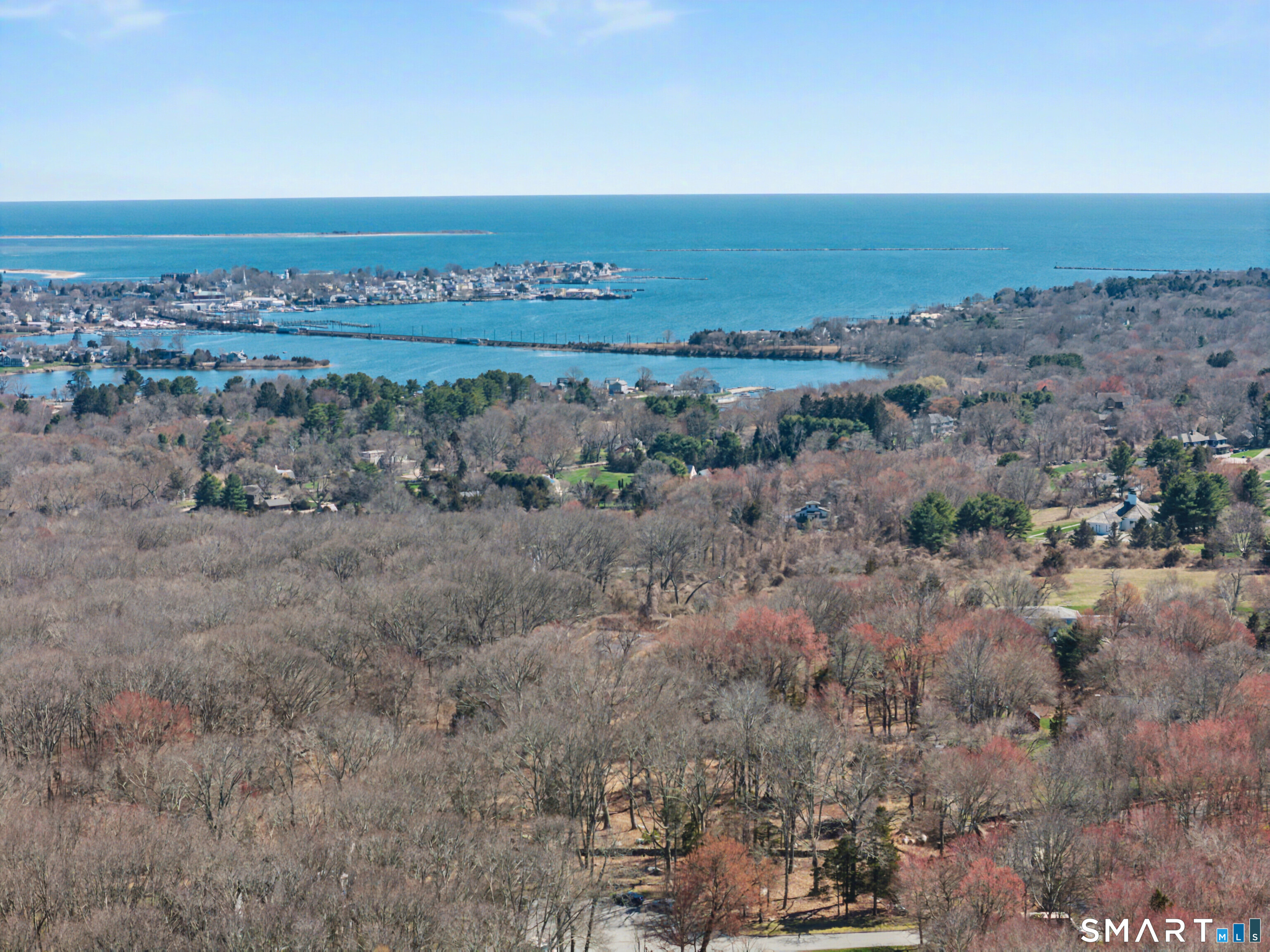 16 Bittersweet Way Stonington CT 06378
