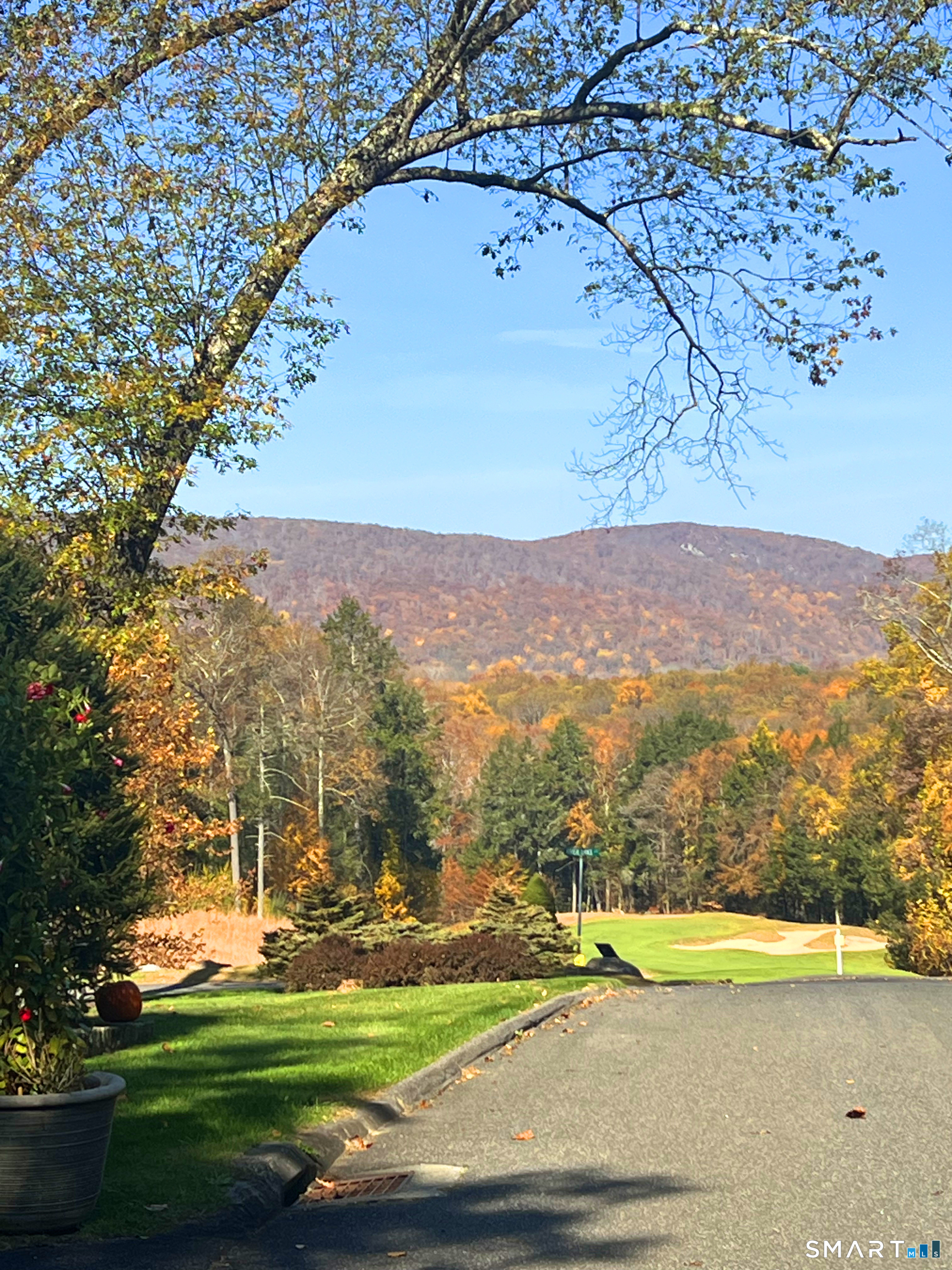 41 Long River Road Sherman CT 06784