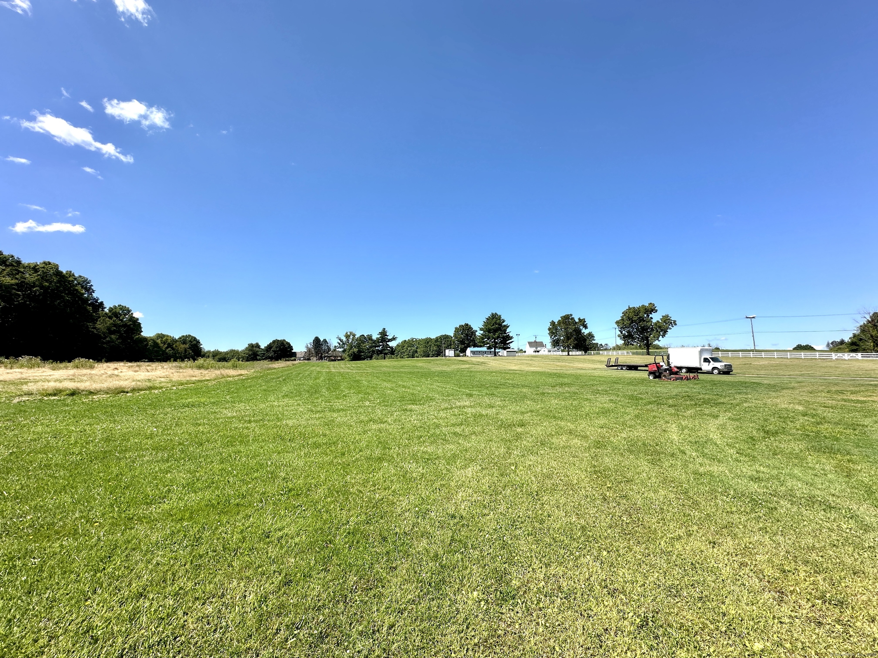 10 Russell Road East Granby CT 06026