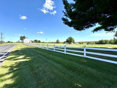 10 Russell Road East Granby CT 06026