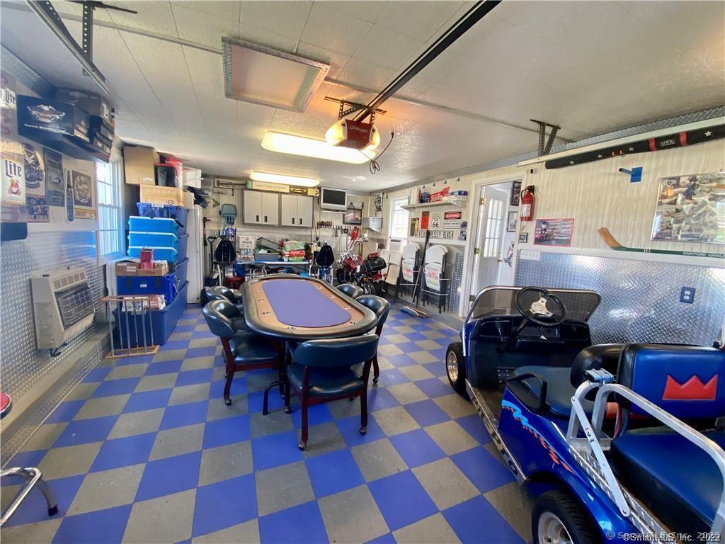 10 Russell Road East Granby CT 06026