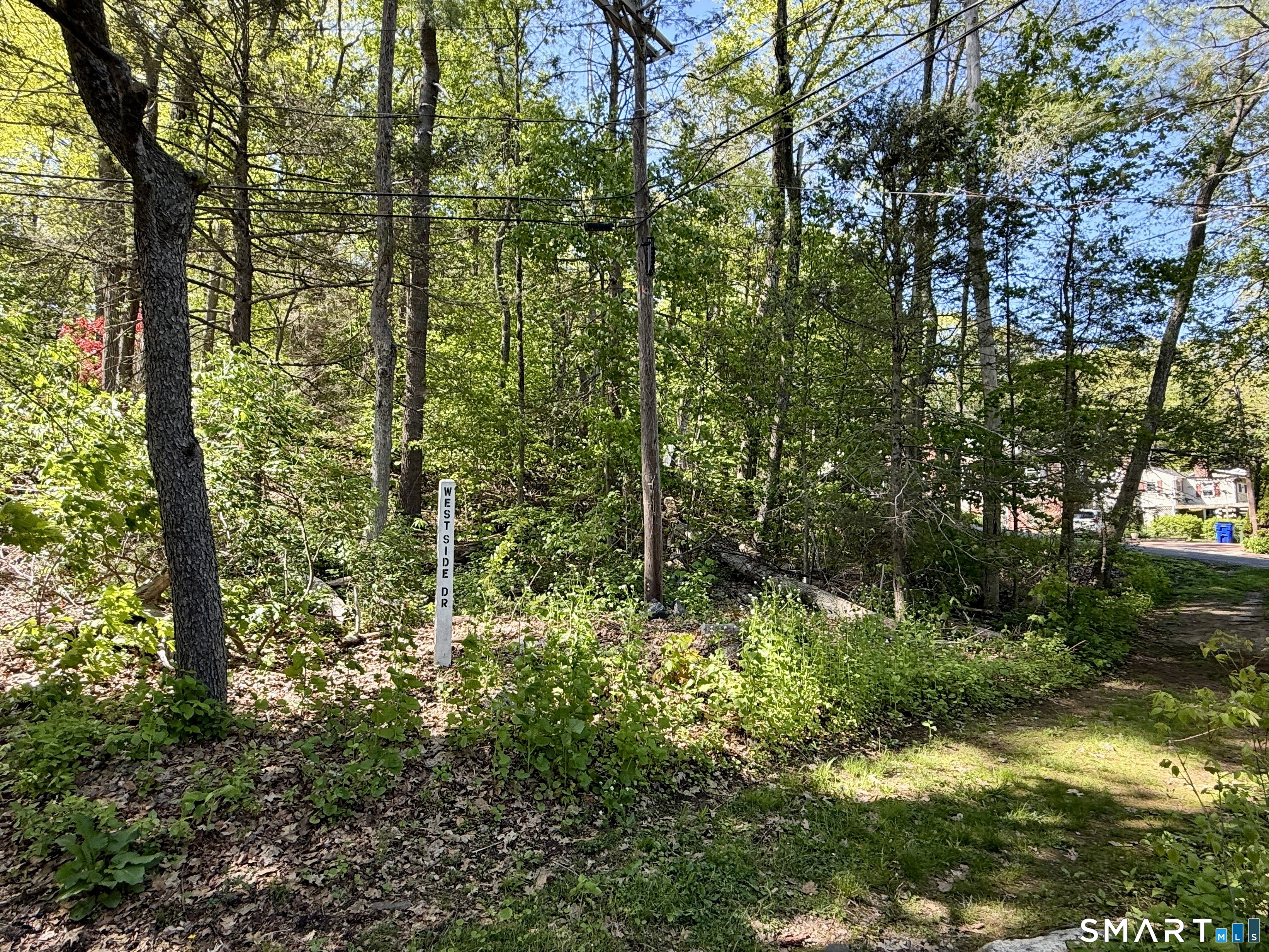 4 West Side Drive Barkhamsted CT 06063