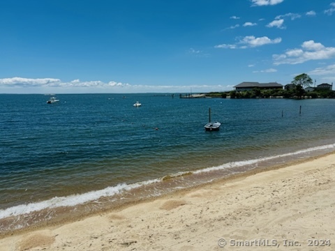 15 Griswold Road East Lyme CT 06357