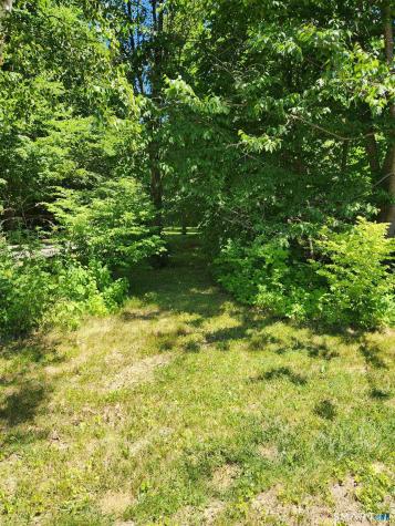 18 Westwood Drive Canton CT 06070