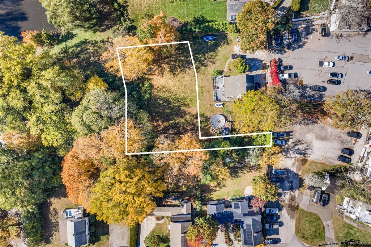4 Bank Lane Essex CT 06426