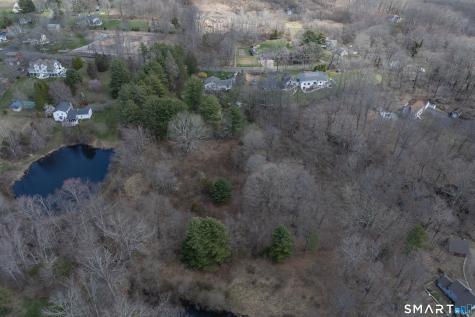 2680 Long Hill Road Guilford CT 06437