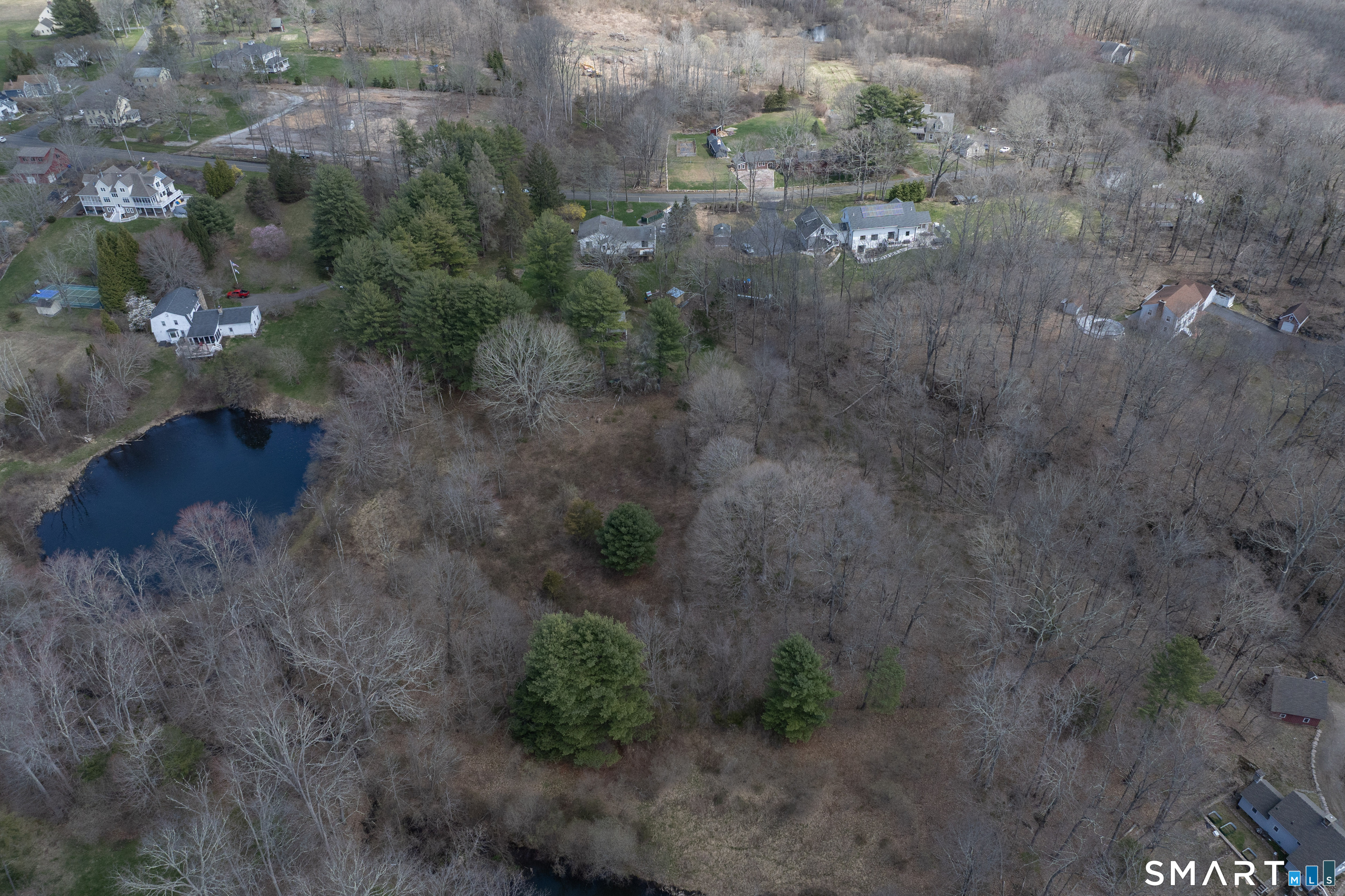 2680 Long Hill Road Guilford CT 06437