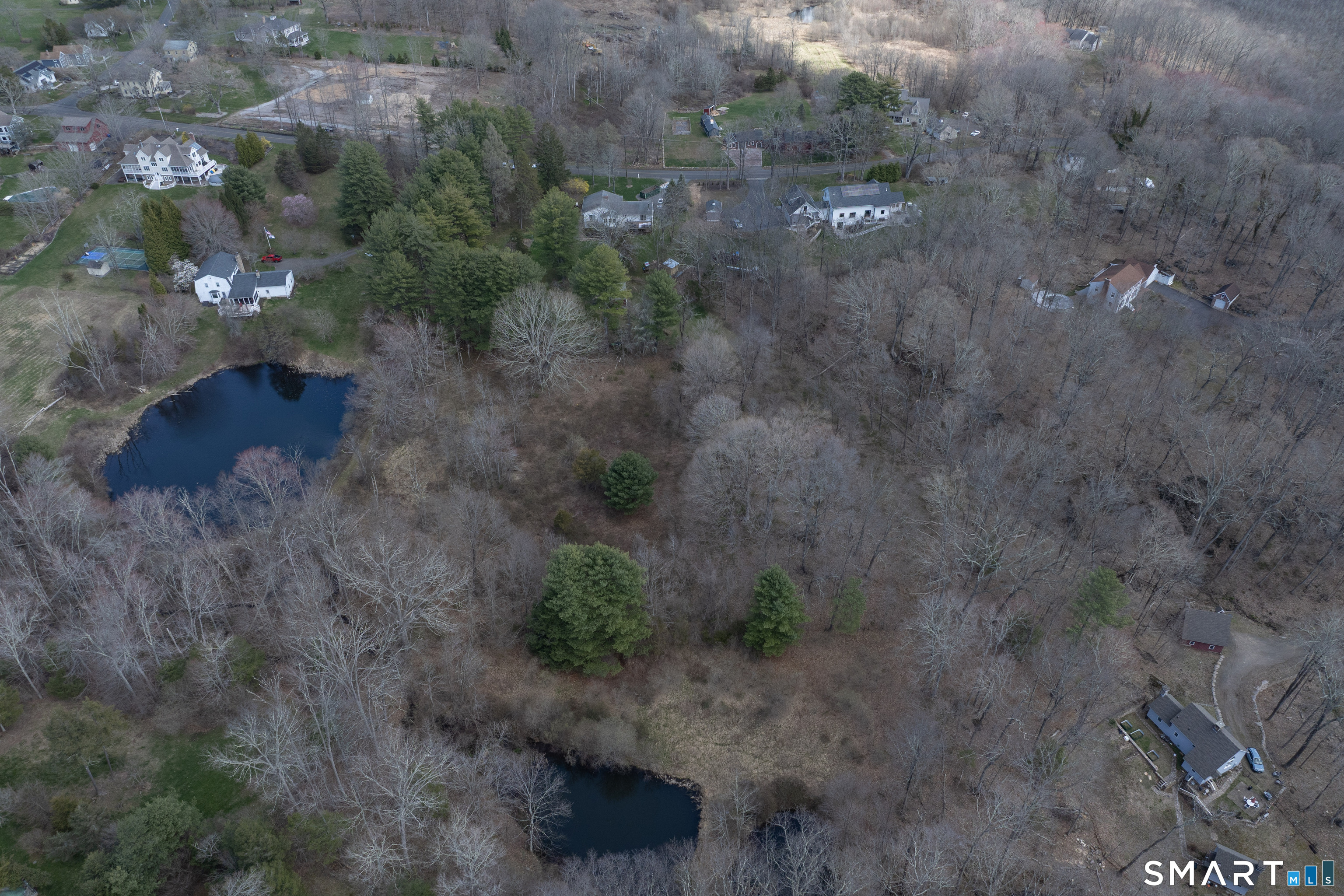 2680 Long Hill Road Guilford CT 06437