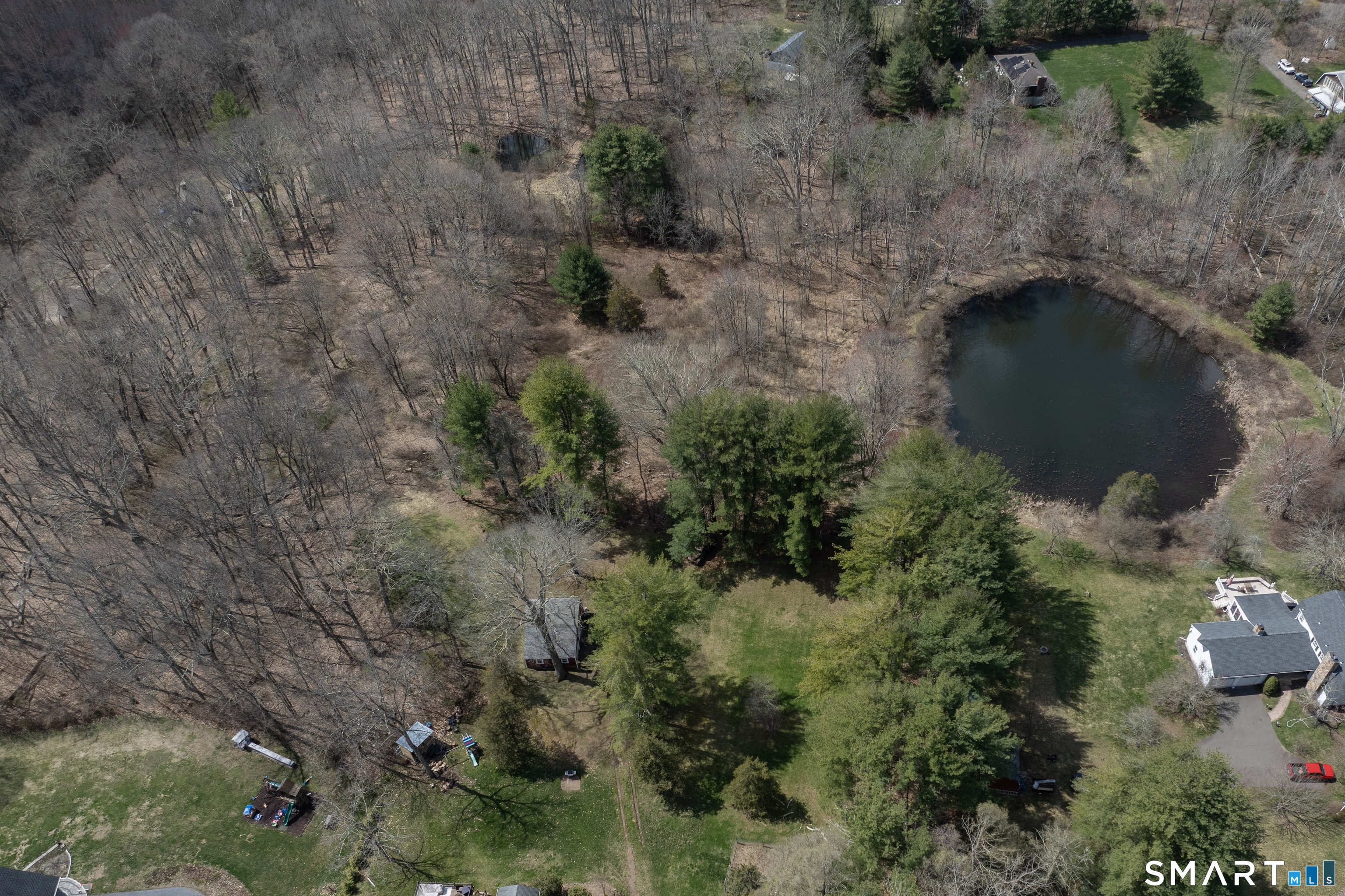 2680 Long Hill Road Guilford CT 06437