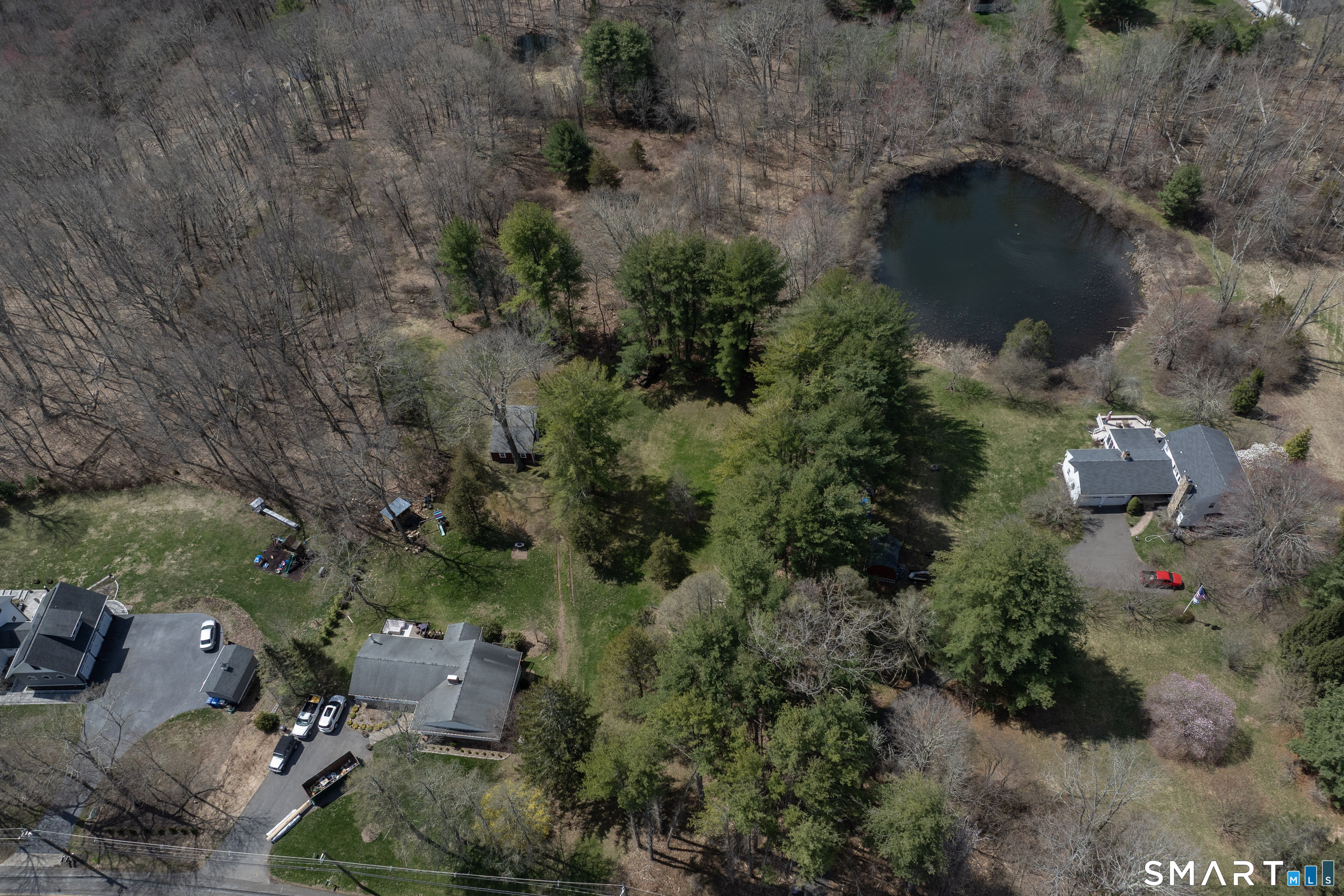 2680 Long Hill Road Guilford CT 06437