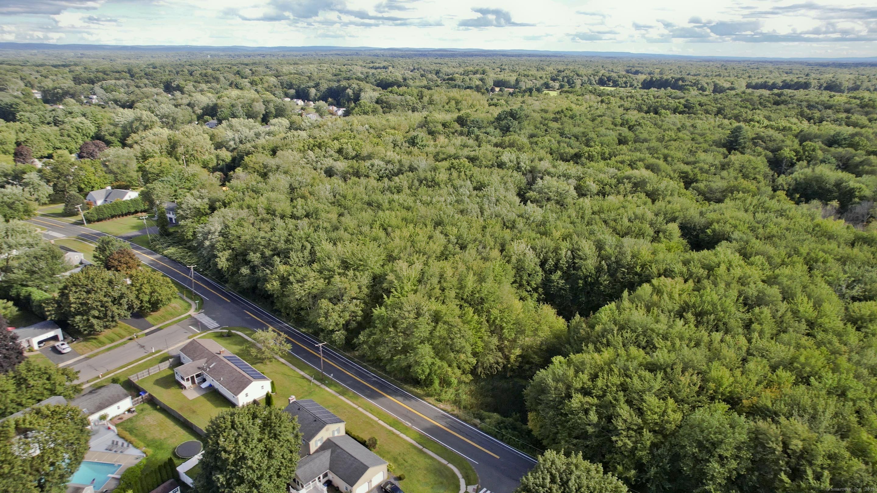 86 Weymouth Road Enfield CT 06082