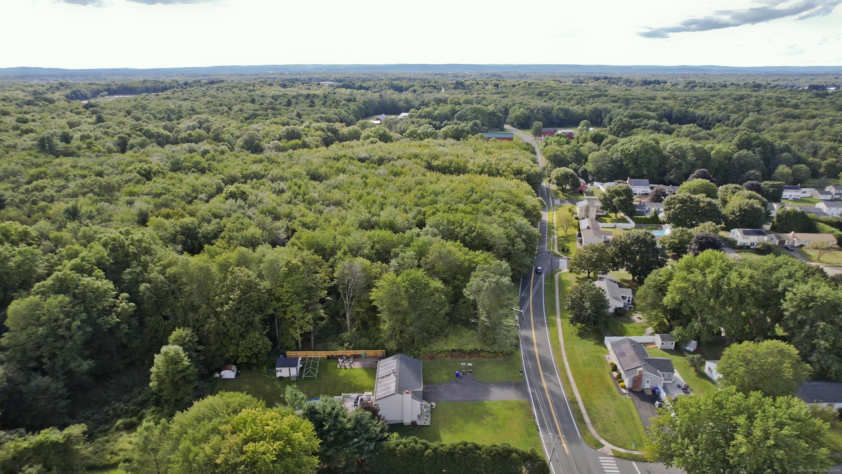 86 Weymouth Road Enfield CT 06082