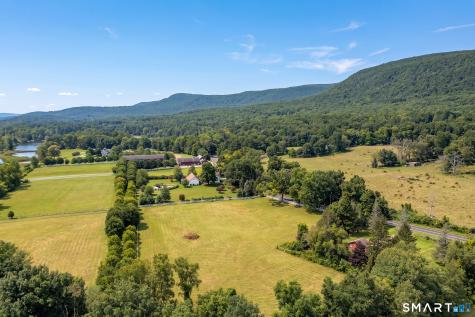 471(3) Undermountain Road Salisbury CT 06068