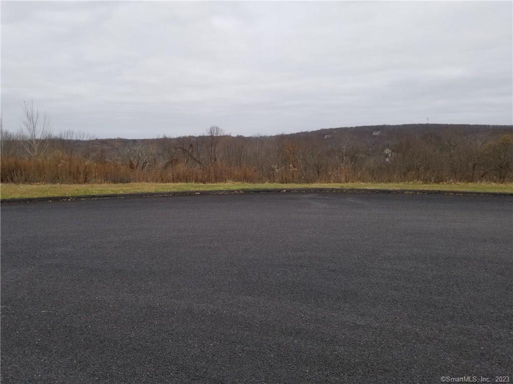 281 Westenhook Terrace Southbury CT 06488