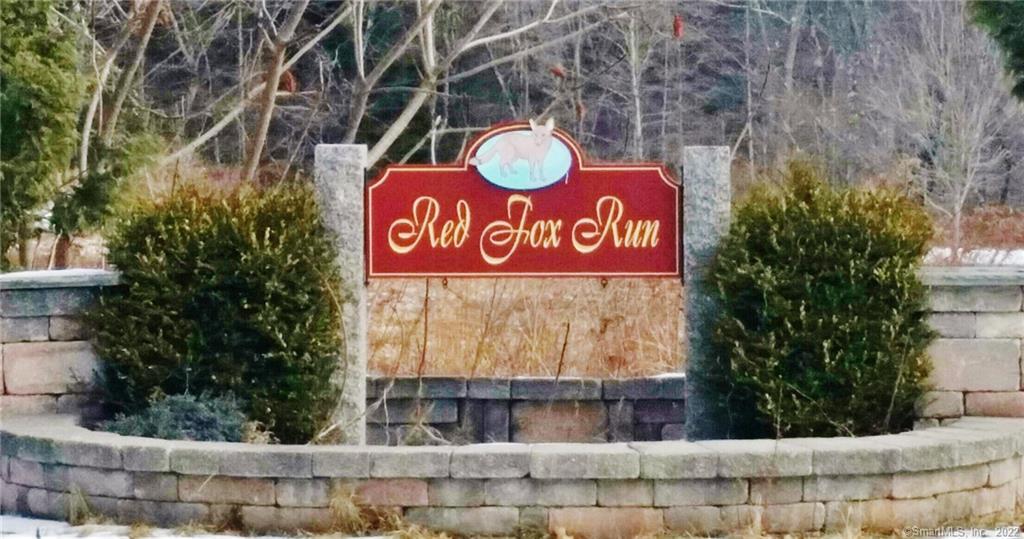 23 Red Fox Run Canton CT 06019