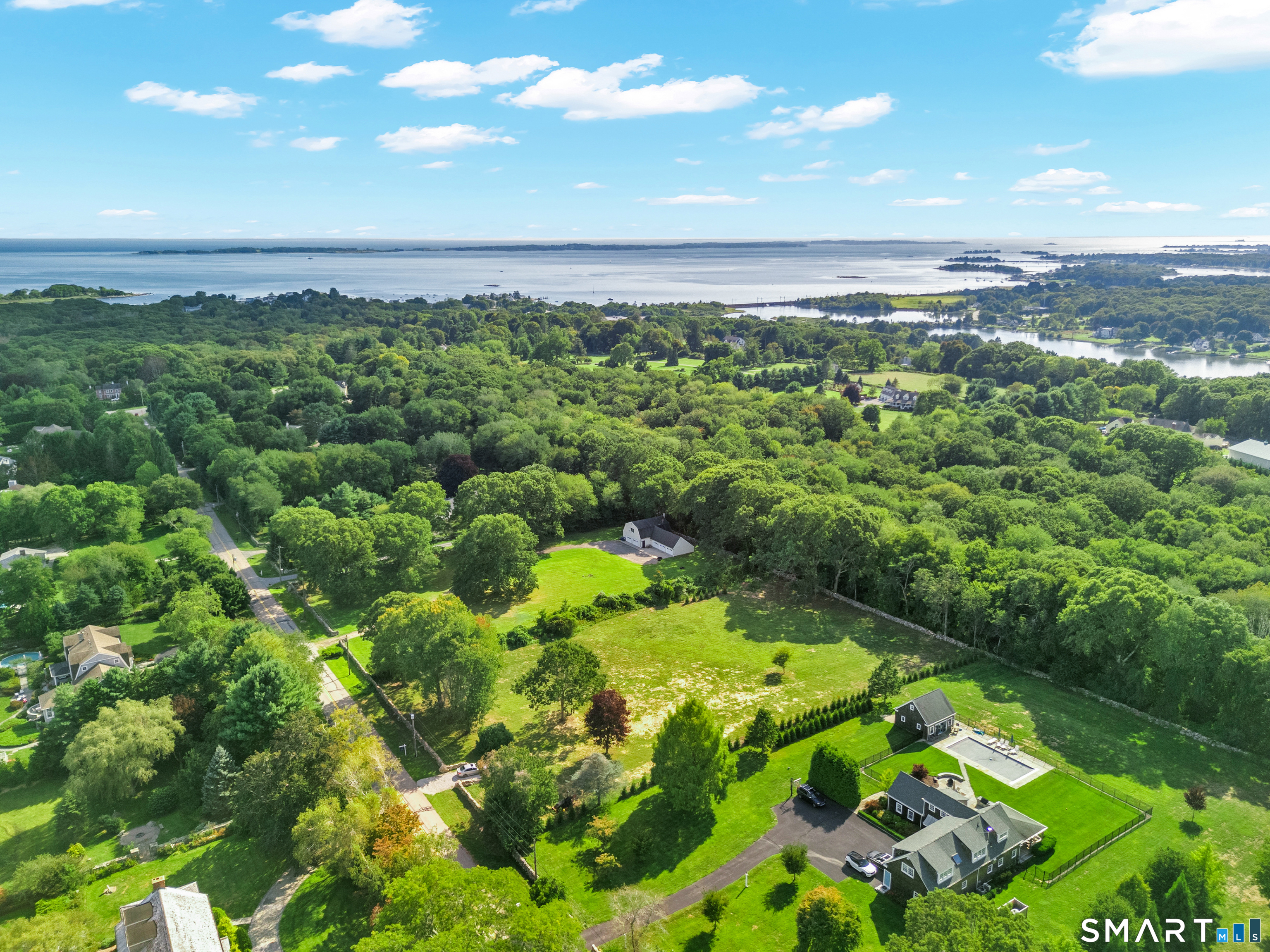 59 Montauk Avenue Stonington CT 06378