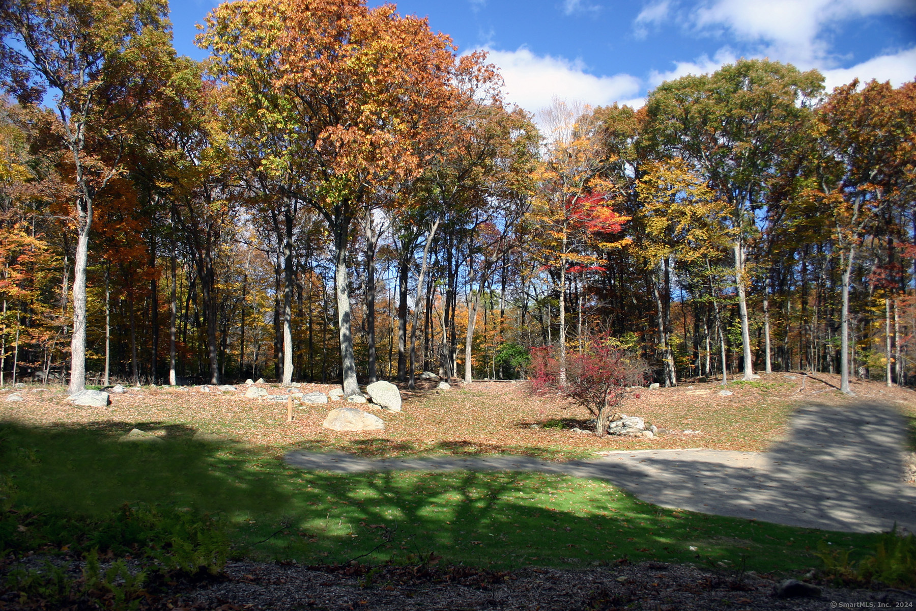 30L Huckleberry Hill Road New Canaan CT 06840