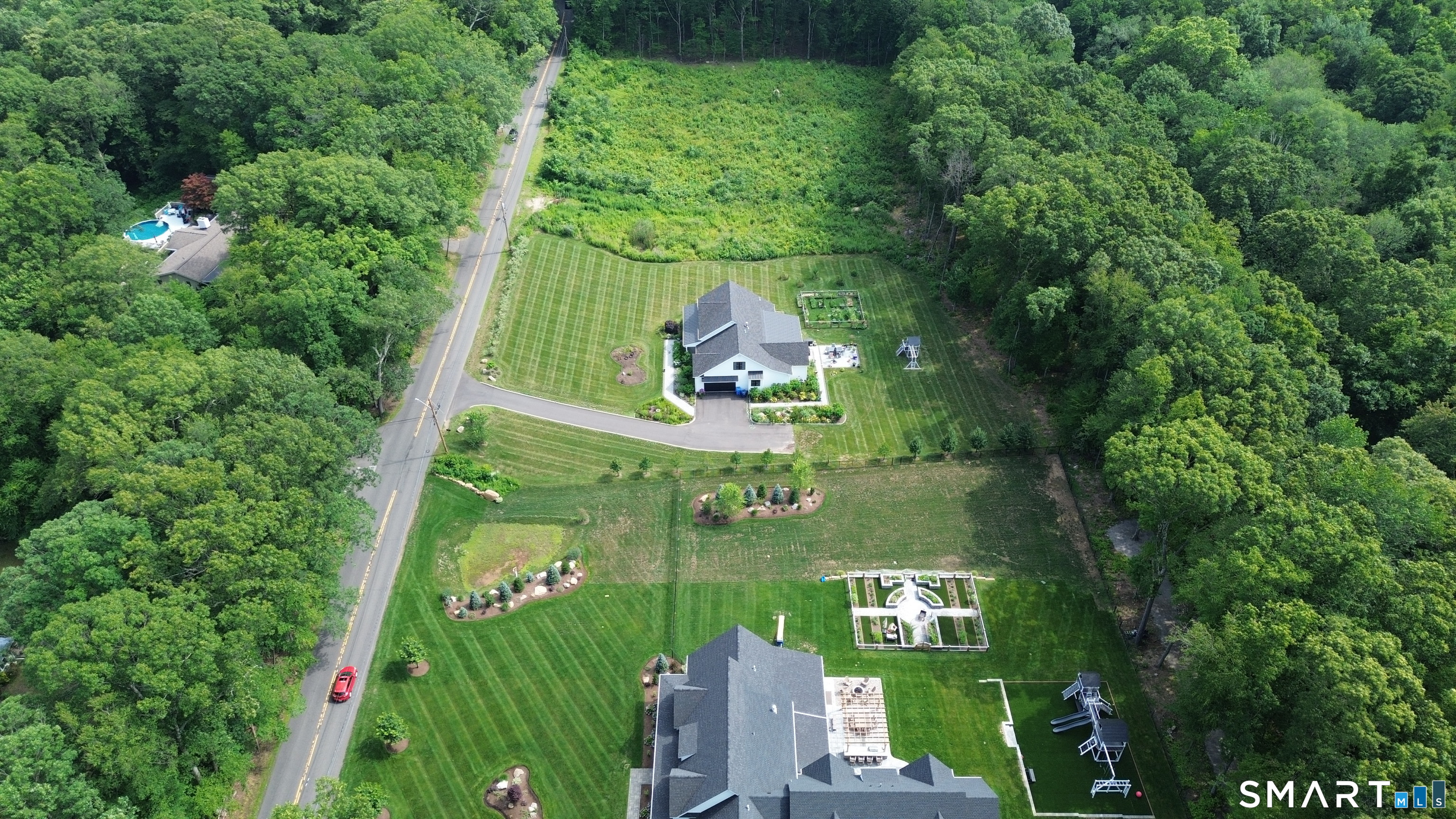 54 Northrop Road Woodbridge CT 06525