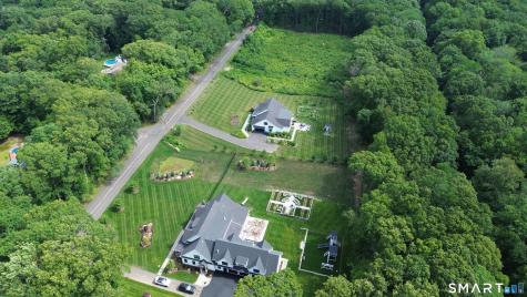 54 Northrop Road Woodbridge CT 06525