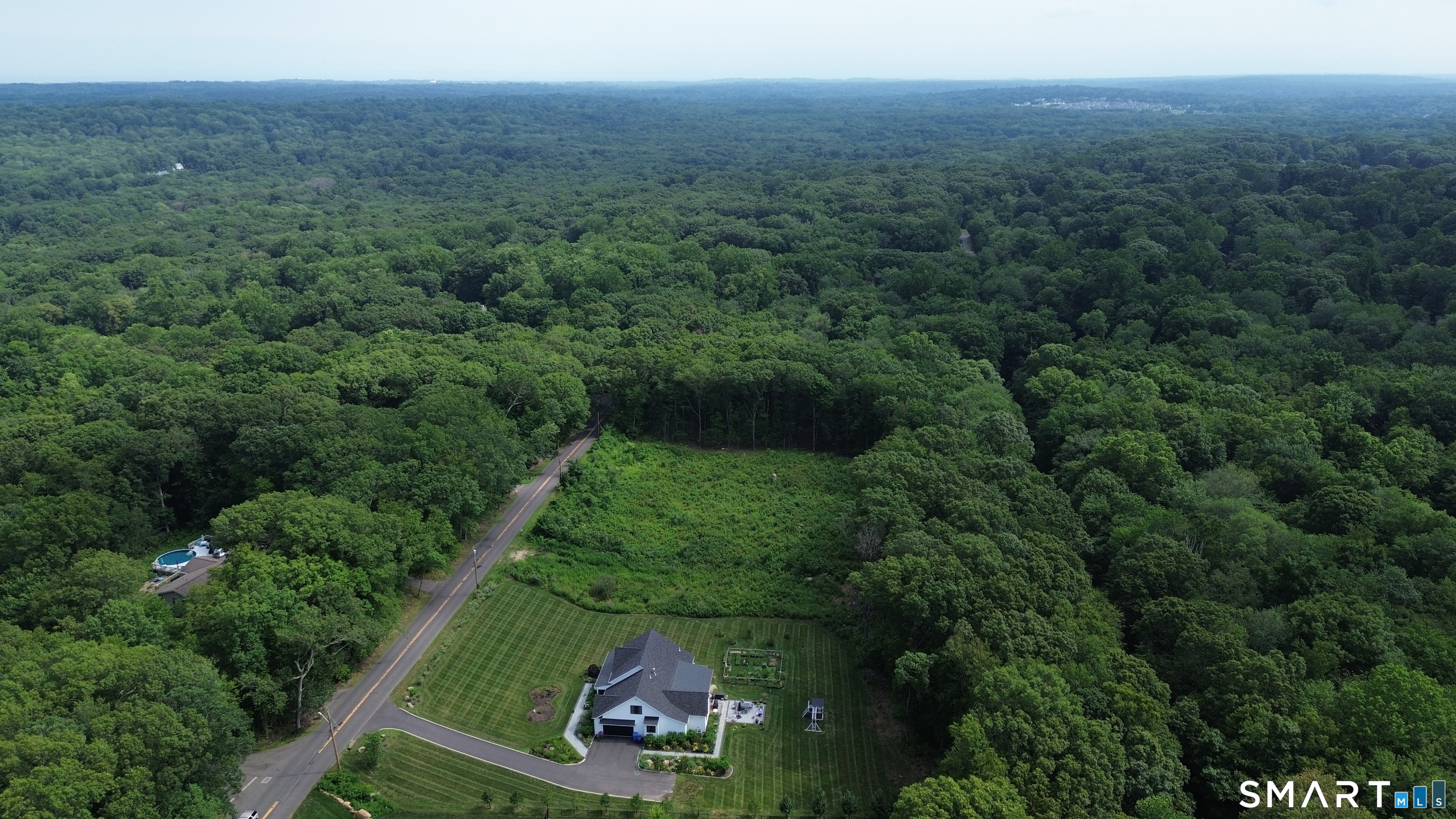 54 Northrop Road Woodbridge CT 06525