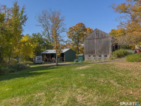 63 Currituck Road Newtown CT 06470