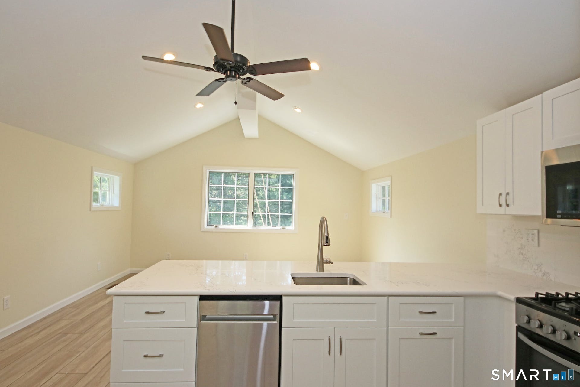 Fairfield CT 06824