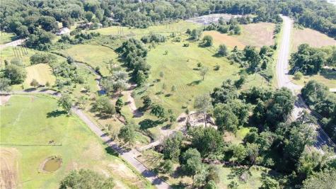 32 Pleasant Road Enfield CT 06082