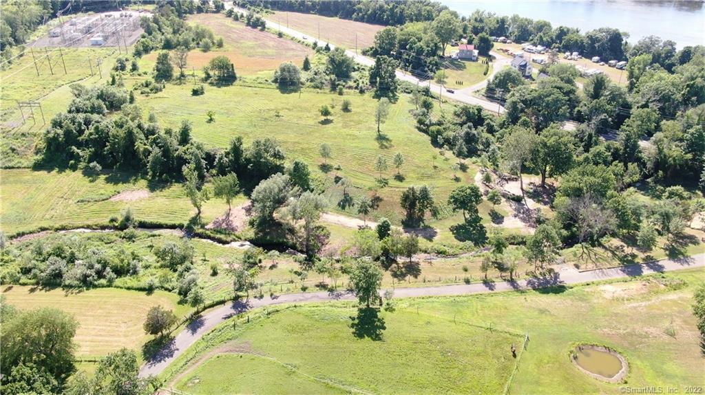 32 Pleasant Road Enfield CT 06082