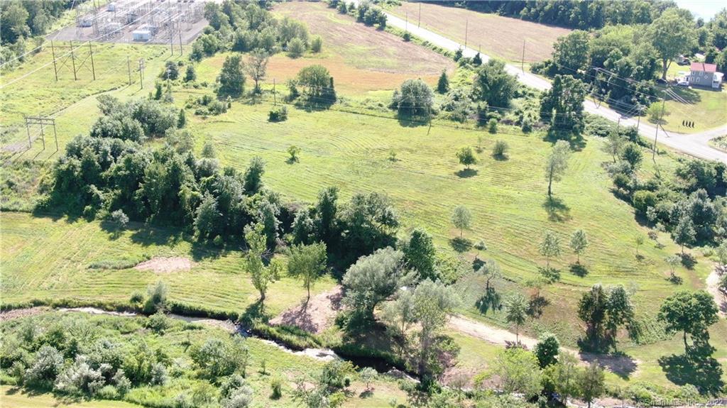 32 Pleasant Road Enfield CT 06082