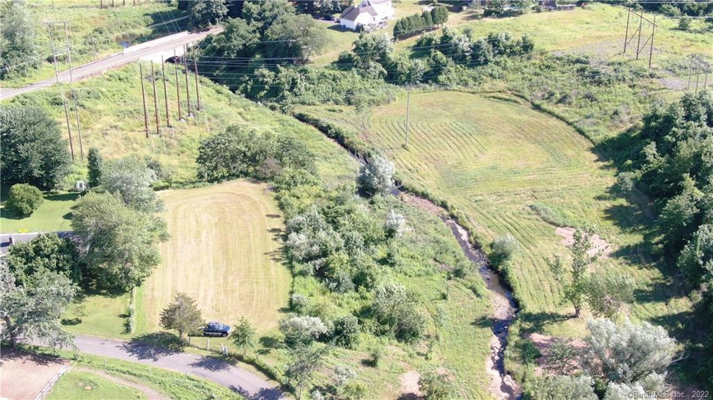 32 Pleasant Road Enfield CT 06082