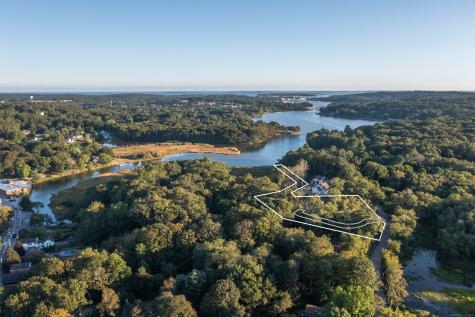 1198 River Road Groton CT 06355