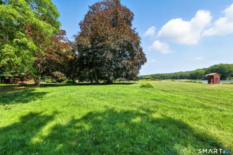 82 Cove Road Stonington CT 06378