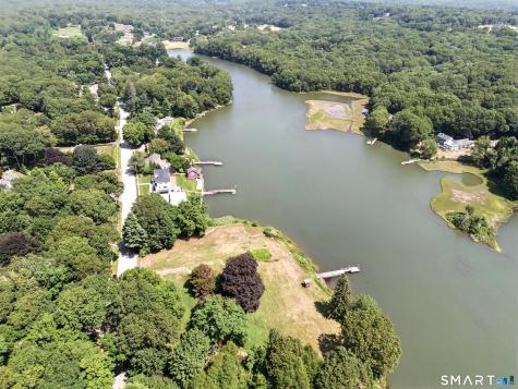 82 Cove Road Stonington CT 06378