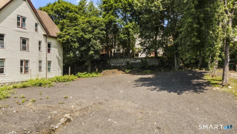 18 Ridgewood Street Waterbury CT 06710