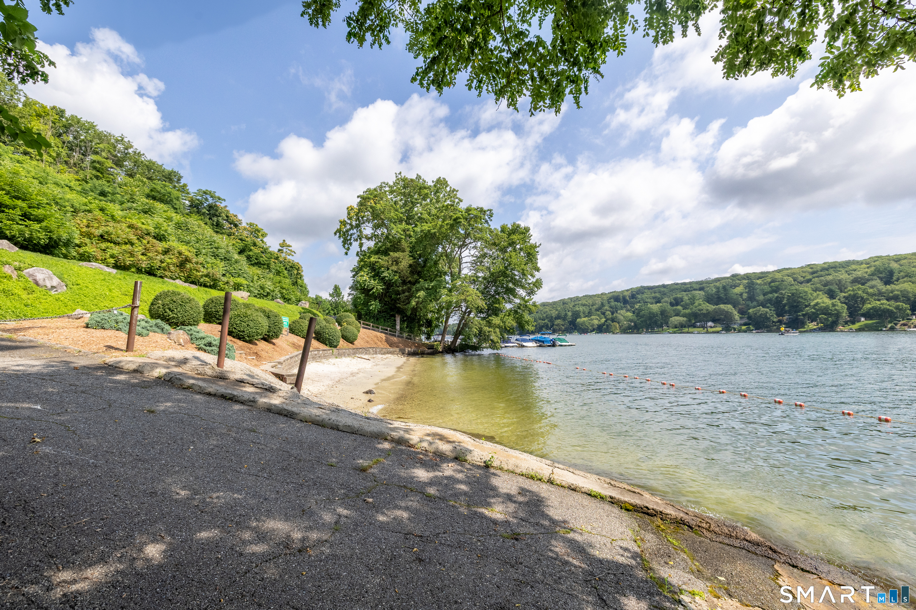 Candlewood Shore New Milford CT 06776