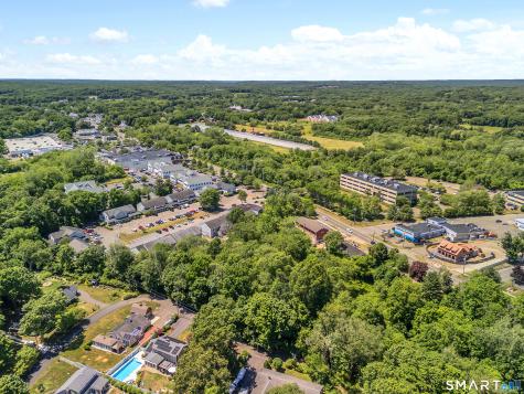 Requa Circle Guilford CT 06437