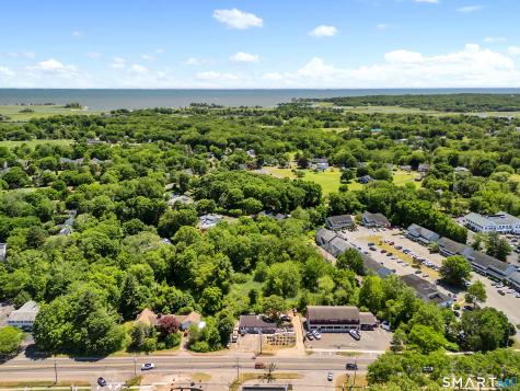 Requa Circle Guilford CT 06437