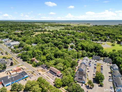 Requa Circle Guilford CT 06437