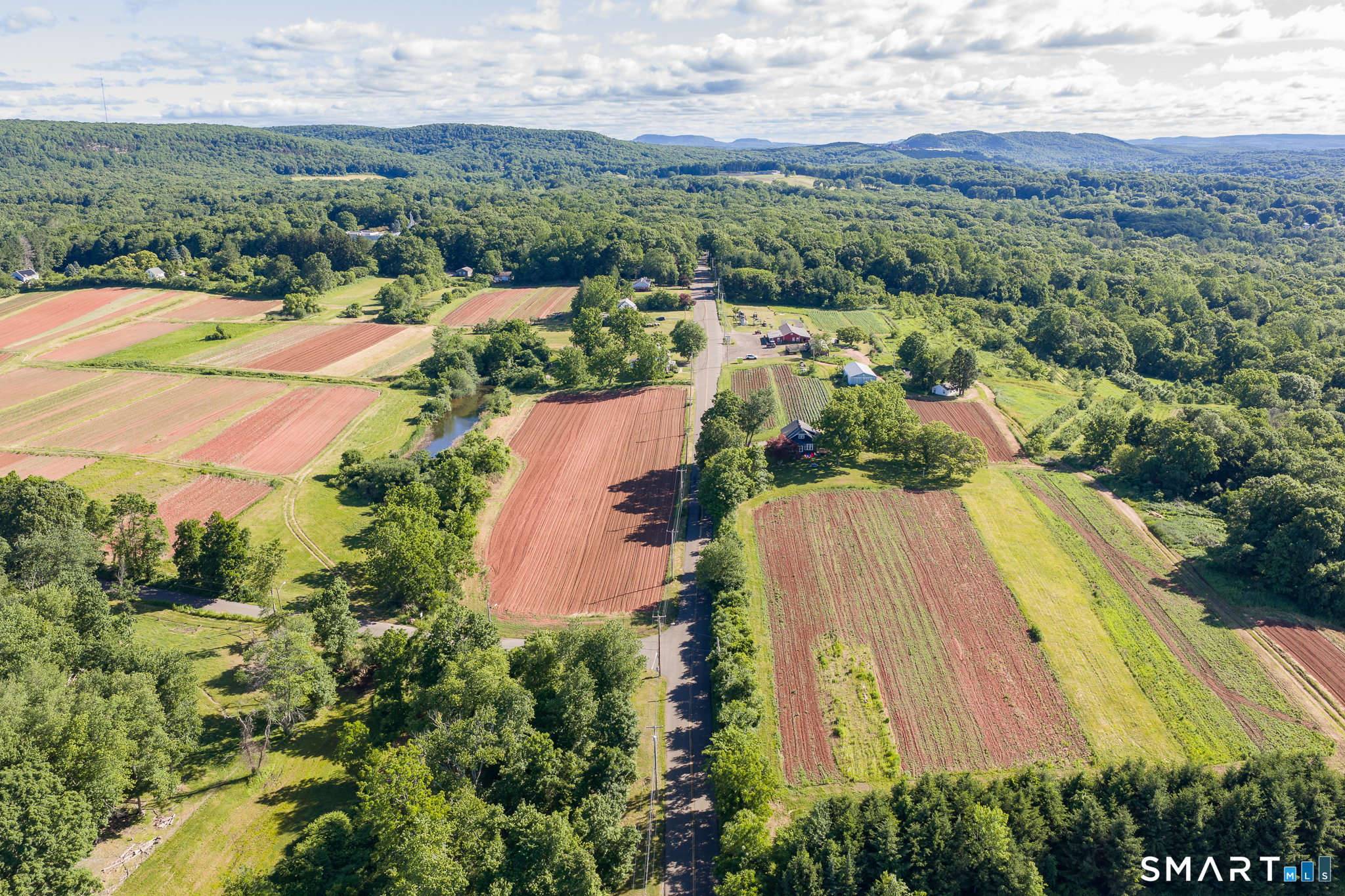 810 Dunbar Hill Road Hamden CT 06514