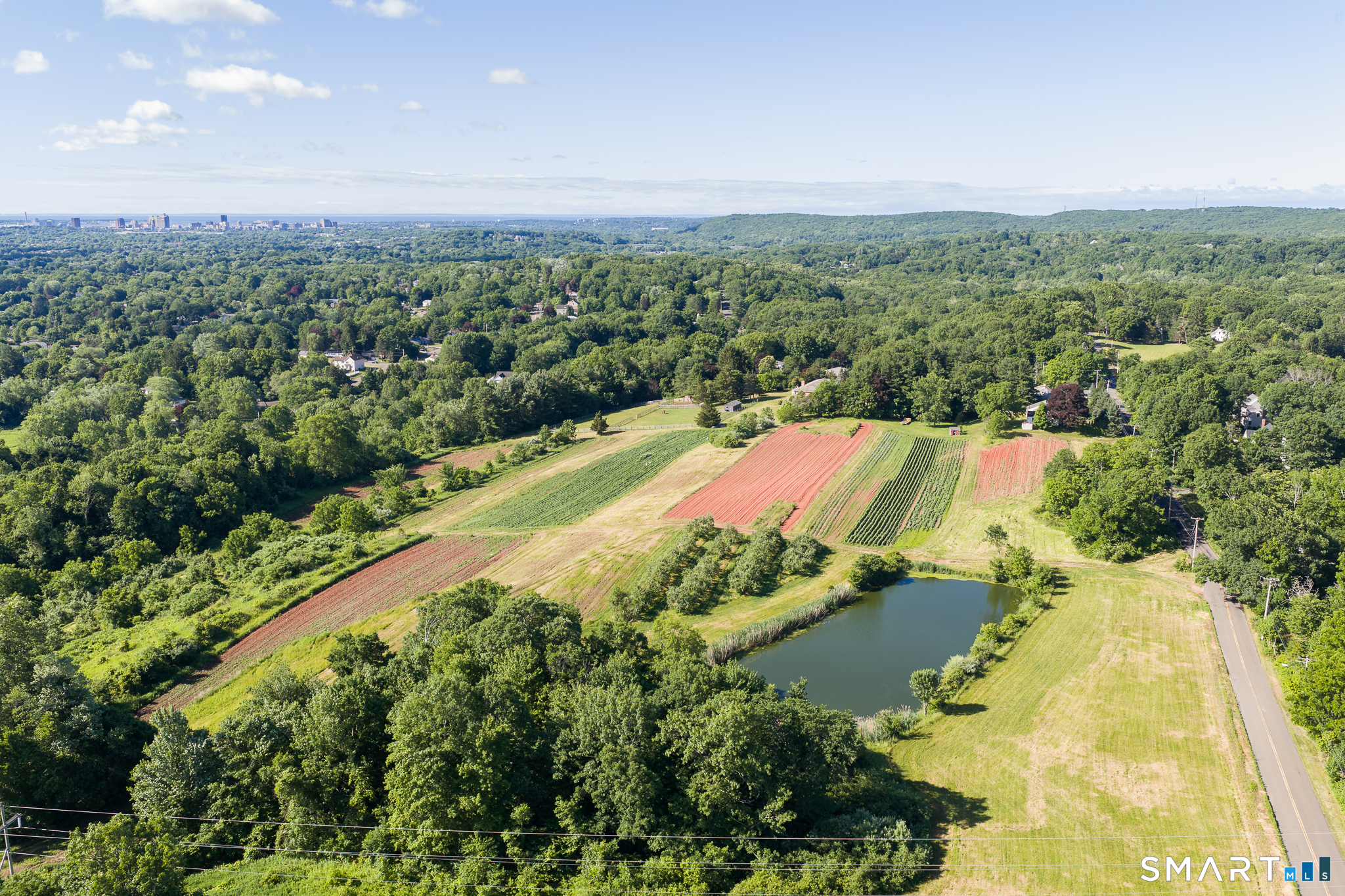 810 Dunbar Hill Road Hamden CT 06514