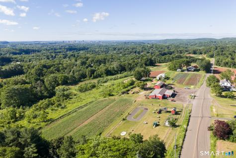 810 Dunbar Hill Road Hamden CT 06514